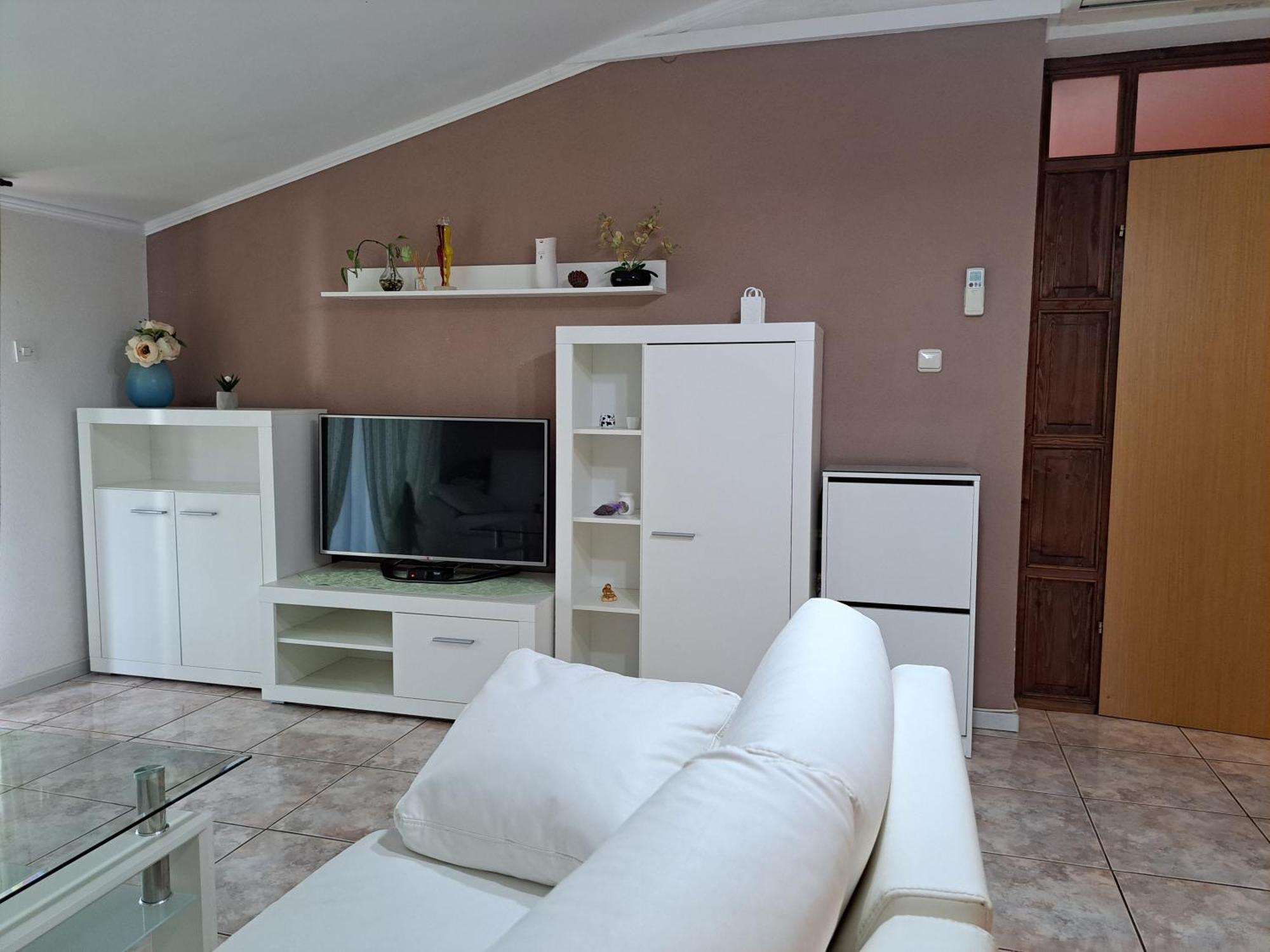 Apartments Villa Amaryllis Novigrad Istria Esterno foto
